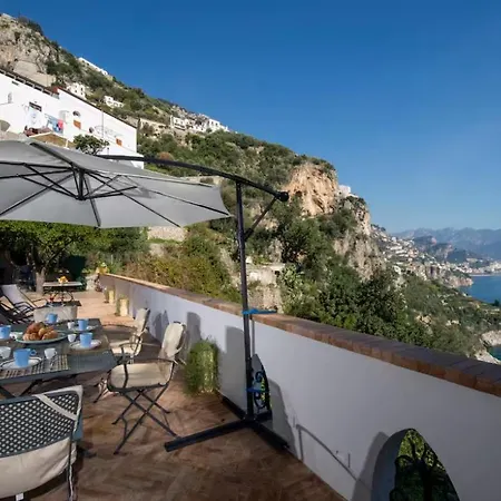 Le Mirage Villa